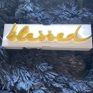 PEACE LOVE WORLD SET OF 2 AFFIRMATION PAPER WEIGHTS DECOR NEW IN BOX